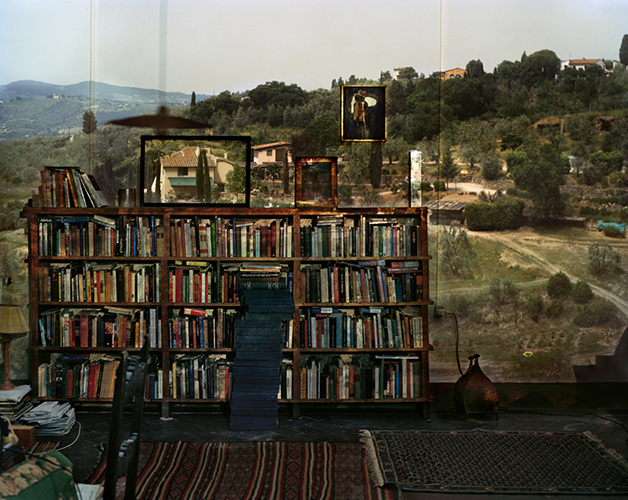 Abelardo Morell, View Outside Florence with Bookcase